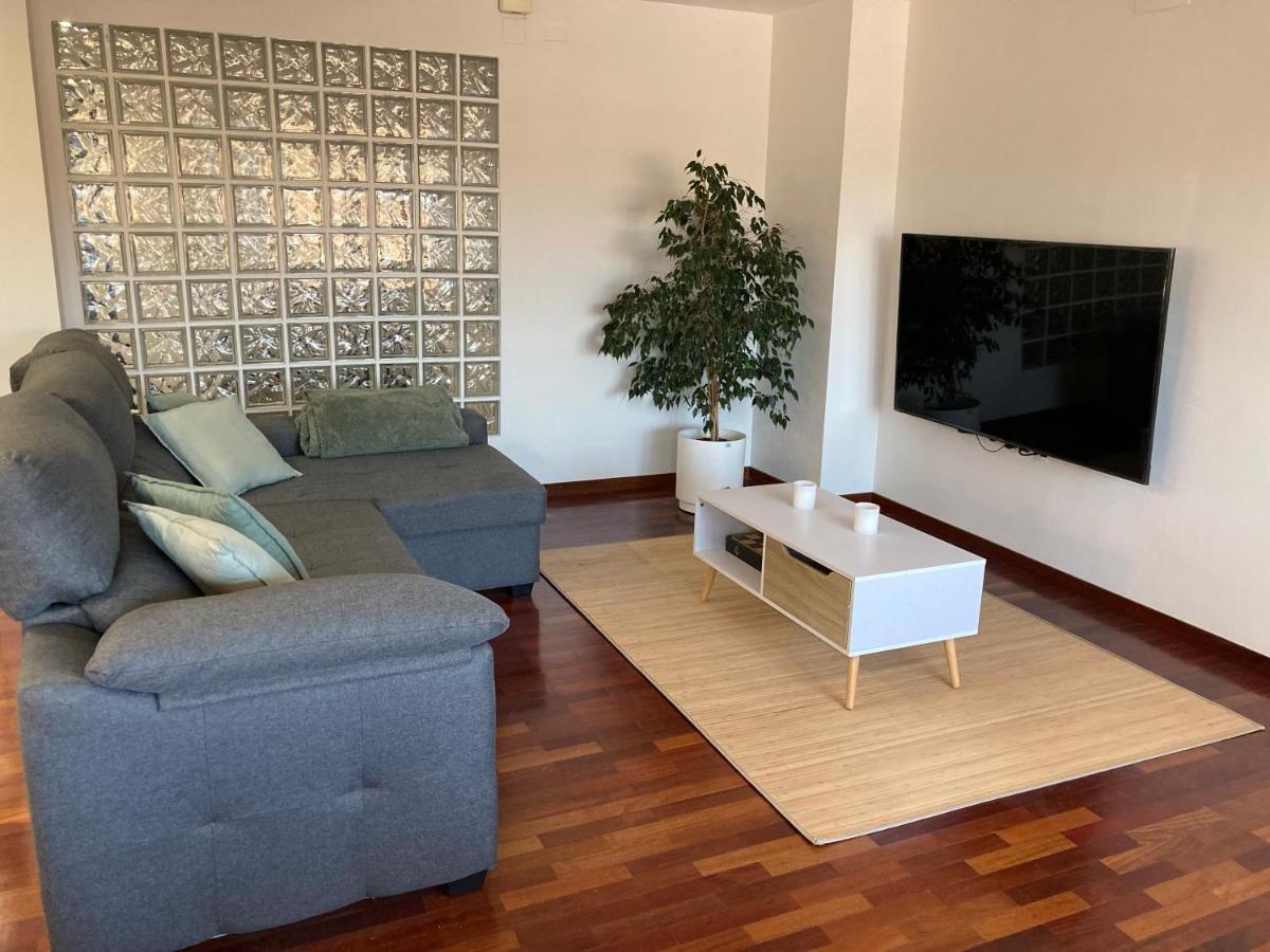 TeruelHome IV Atico con vistas y aparcamiento en el centro Exterior foto