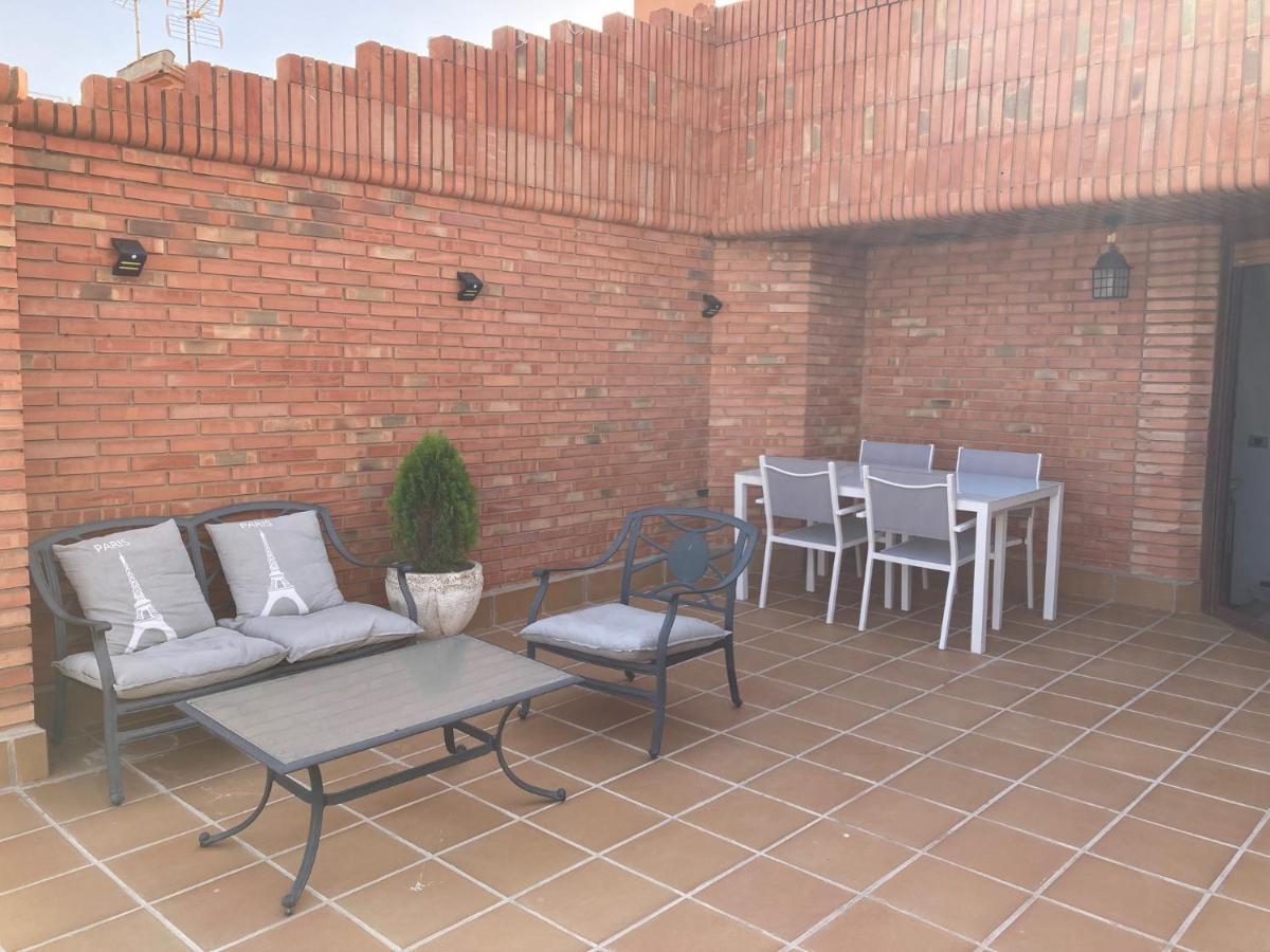 TeruelHome IV Atico con vistas y aparcamiento en el centro Exterior foto